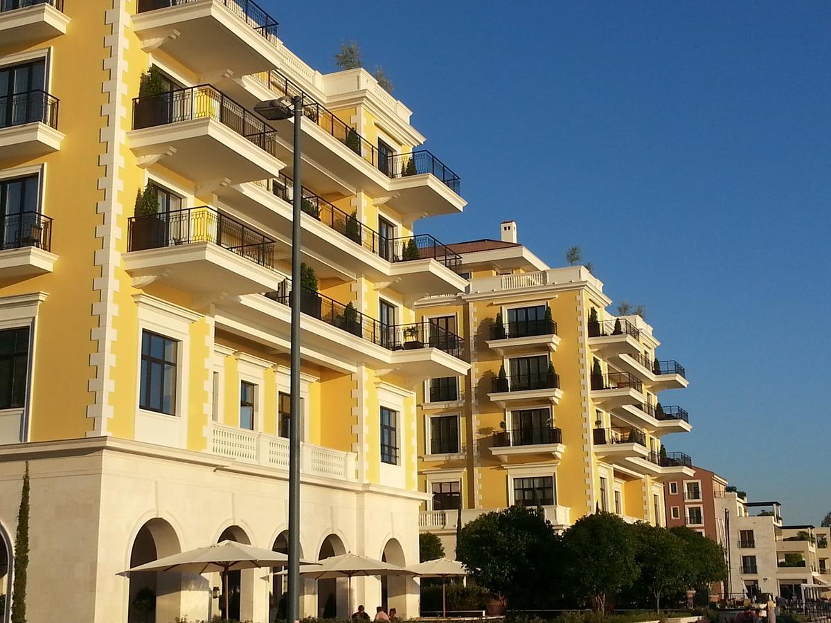Apartments Aleksandra Рісан Екстер'єр фото